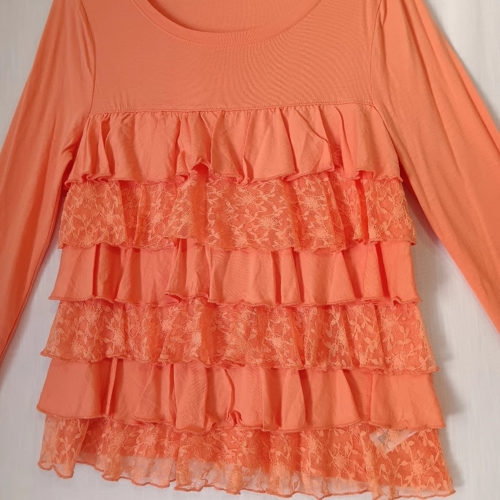 NWOT Top Blouse Tiered Front Lace ruffles, cotton modal, Long Sleeve,sz L. - Picture 3 of 14